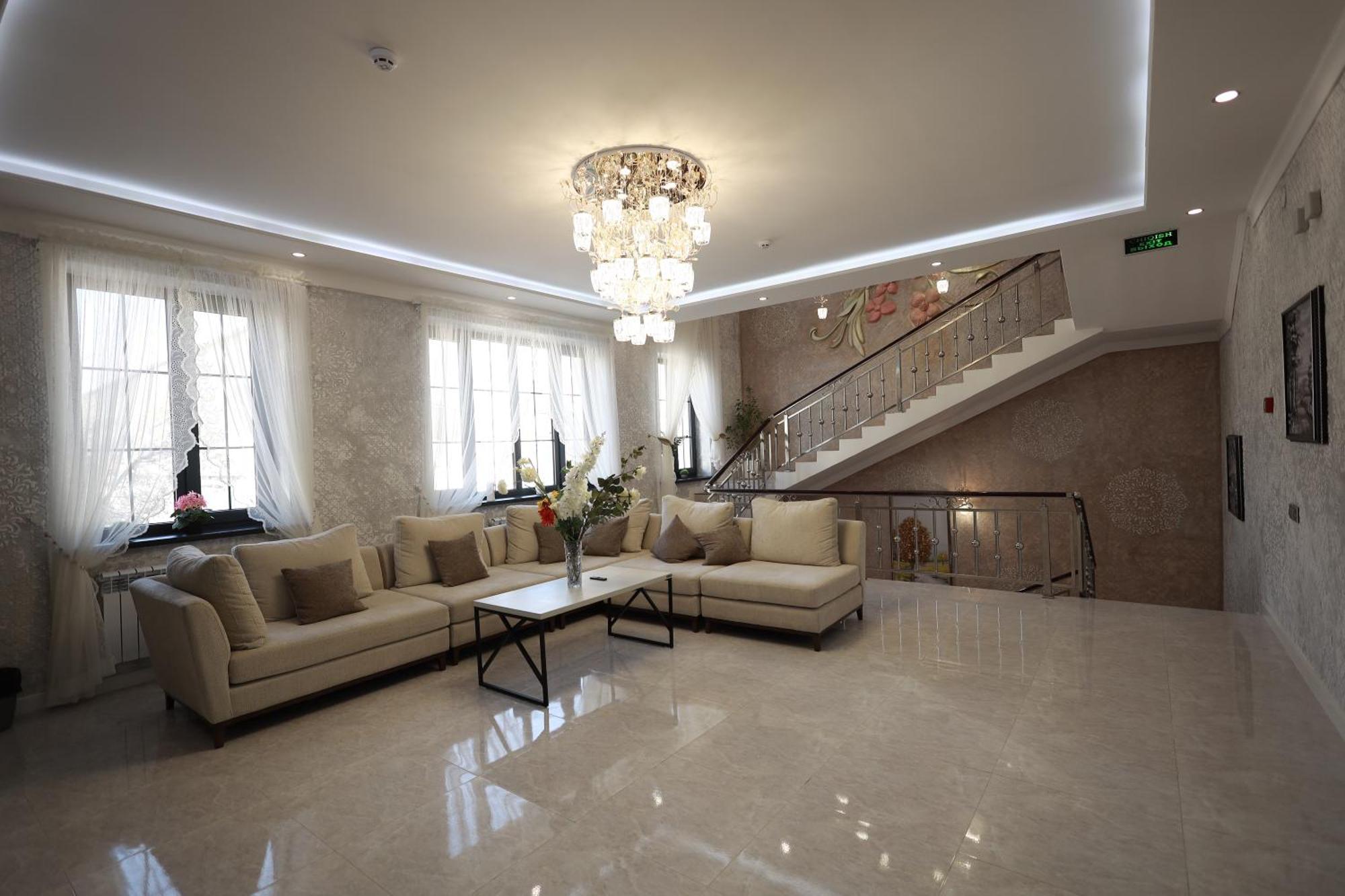 Ideal Hotel Nukusz Kültér fotó